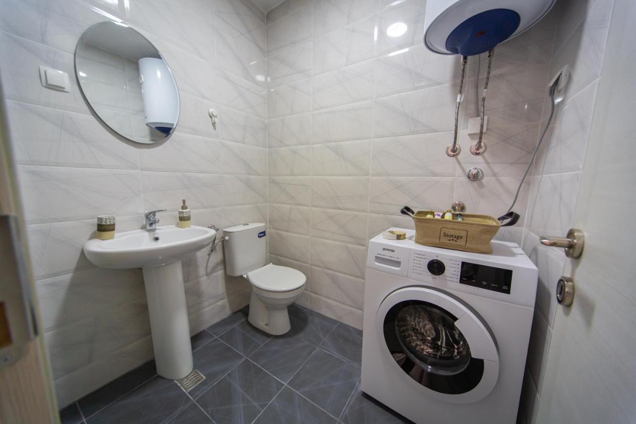 Blue Moon Apartment Podgorica Exterior photo