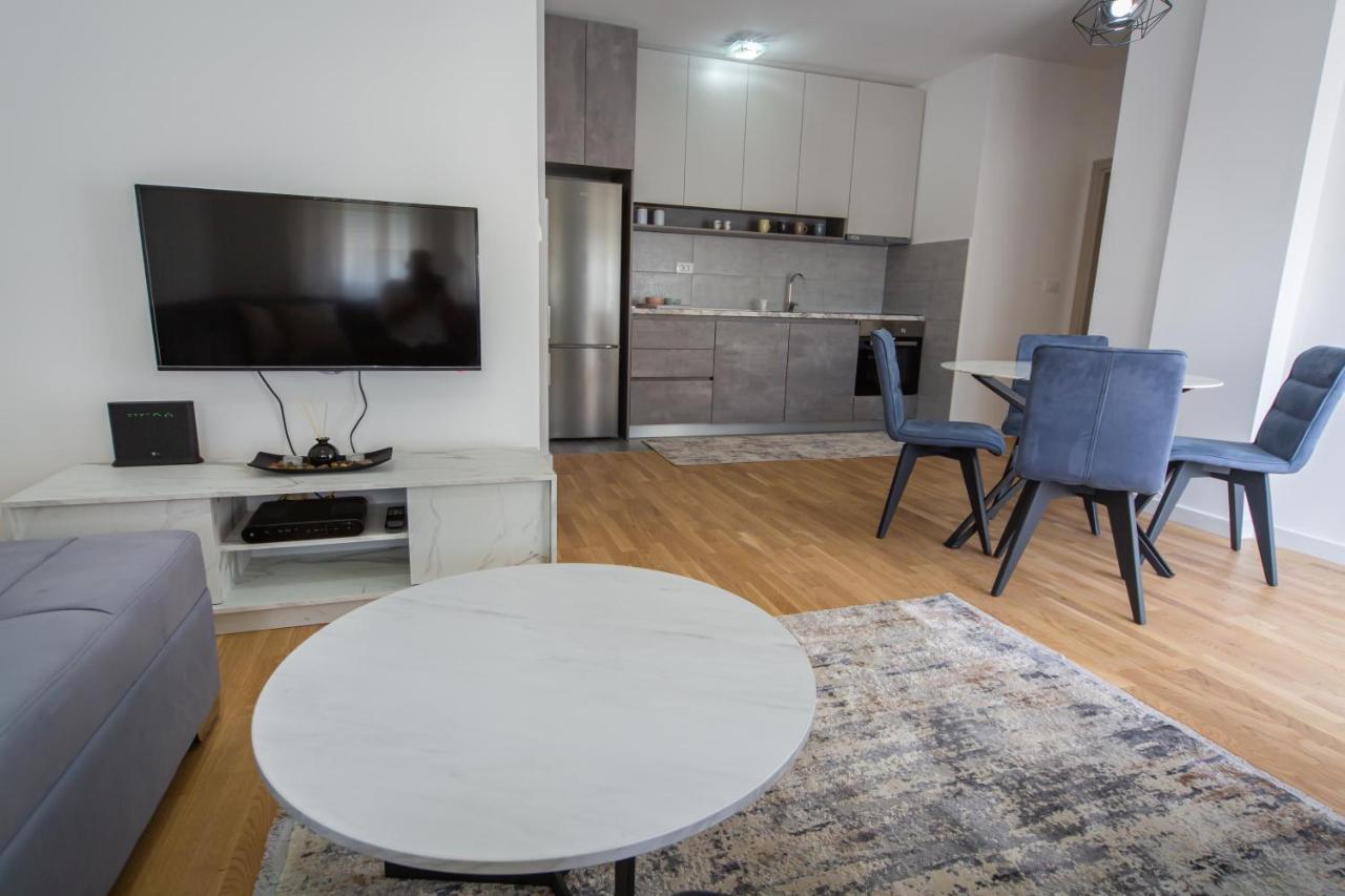 Blue Moon Apartment Podgorica Exterior photo